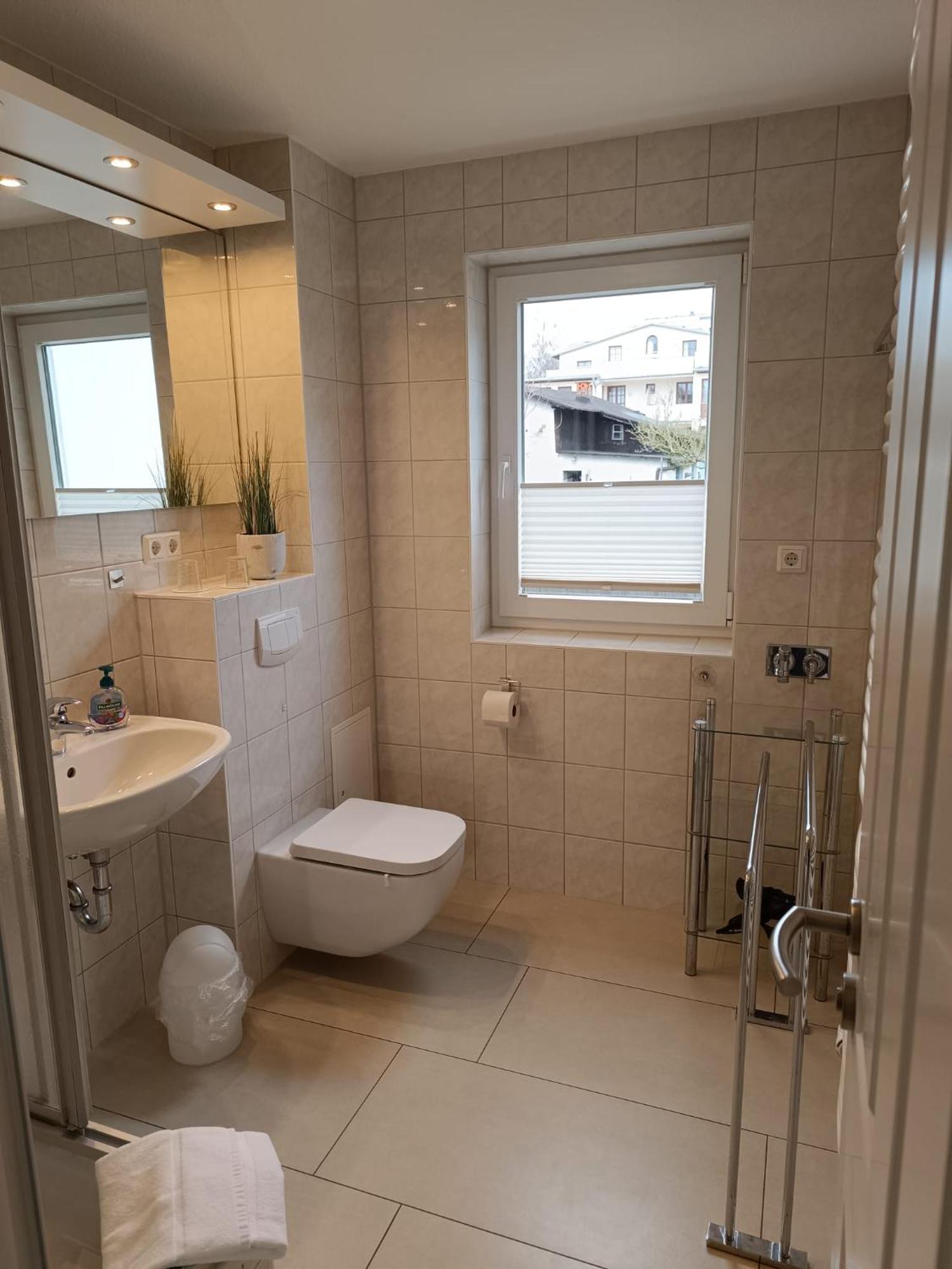 Haus Nemo - Appartement 5, Gemuetliches Appartement Mit Strandkorb, Strandnah 50 M Heringsdorf Dış mekan fotoğraf